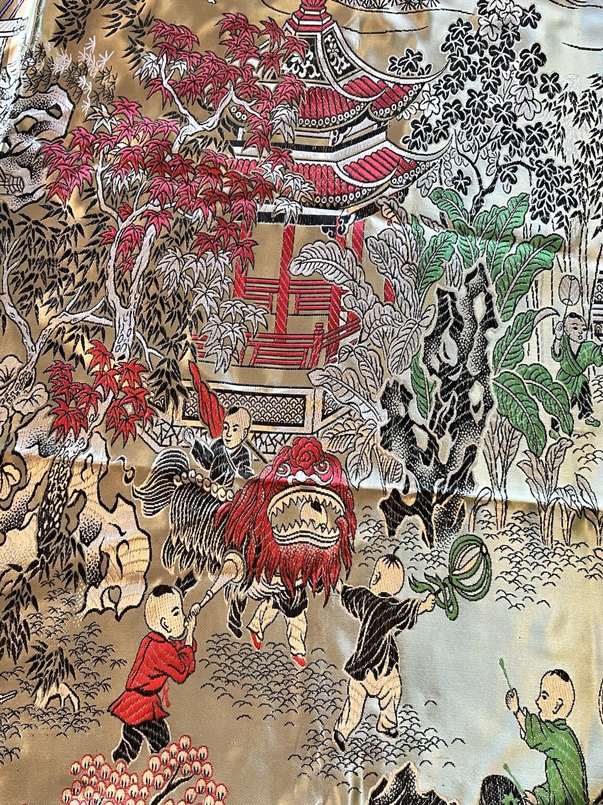 Vintage Large Chinese Silk Brocade Tablecloth Tapestry “Hundred Children” 82×86”