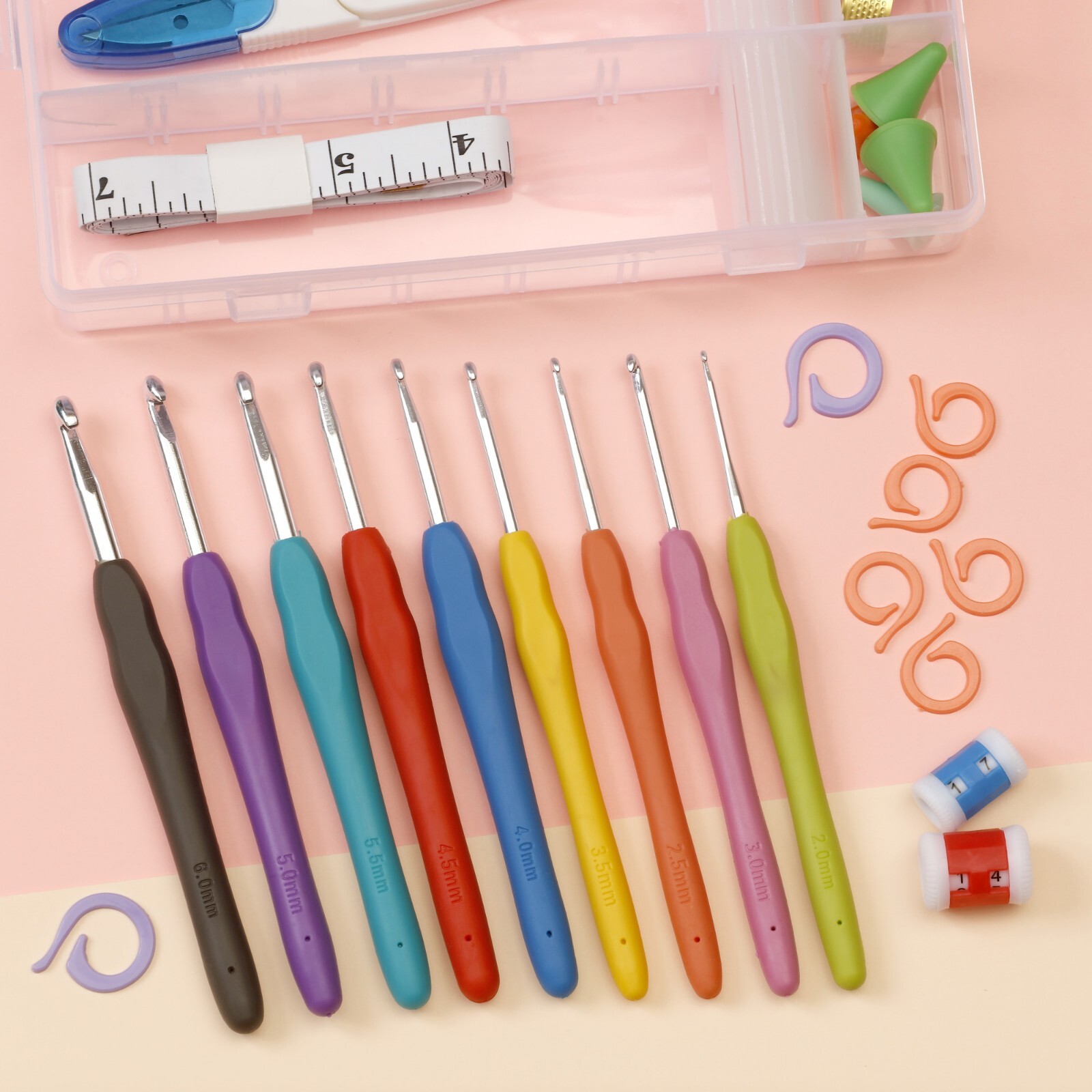 Incraftables Crochet Kit for Beginners, Crocheting Set with Hooks & Supplies