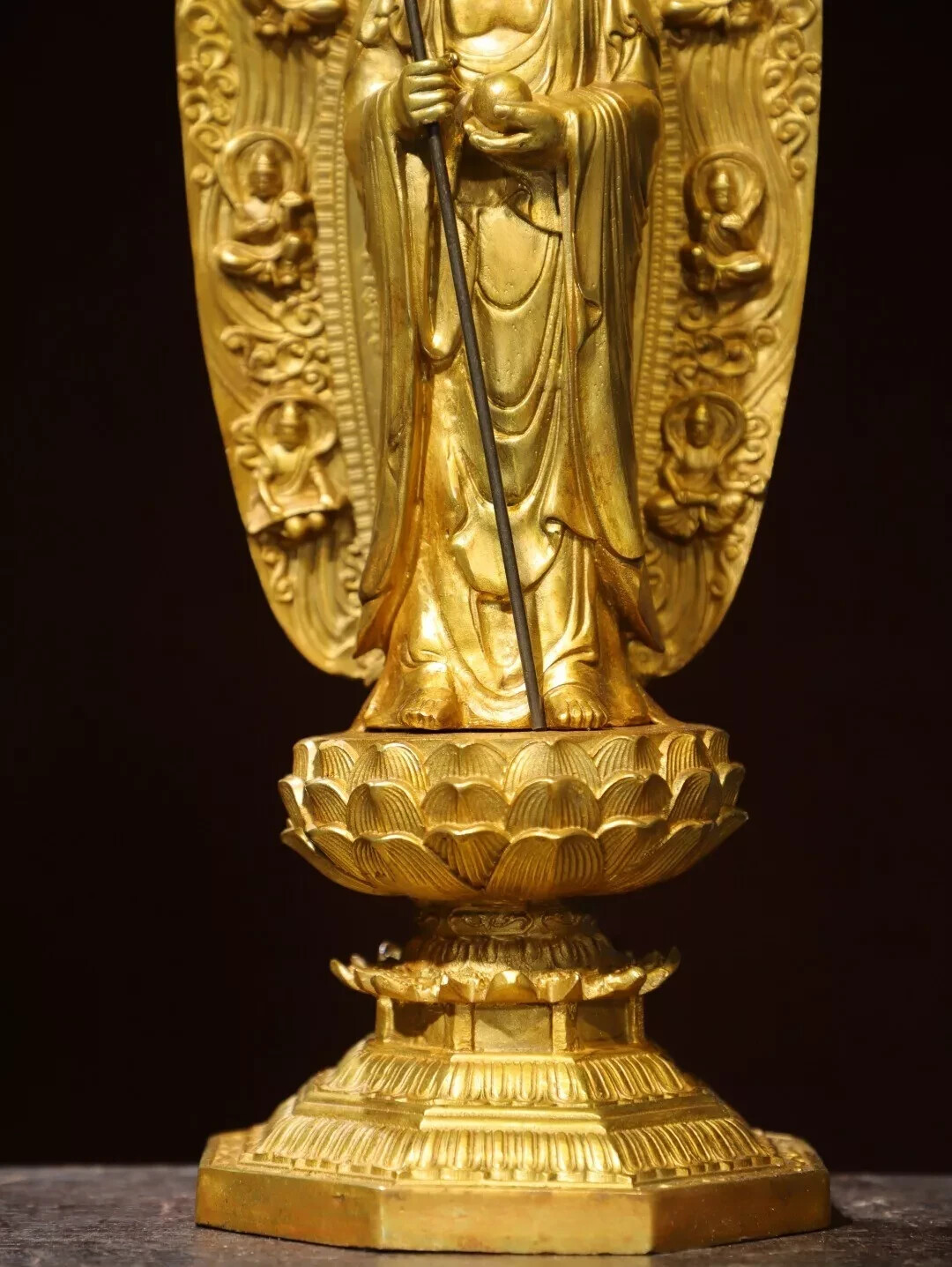 Fengshui old chinese copper Bronze gilded Buddha statue of the King of Tibet