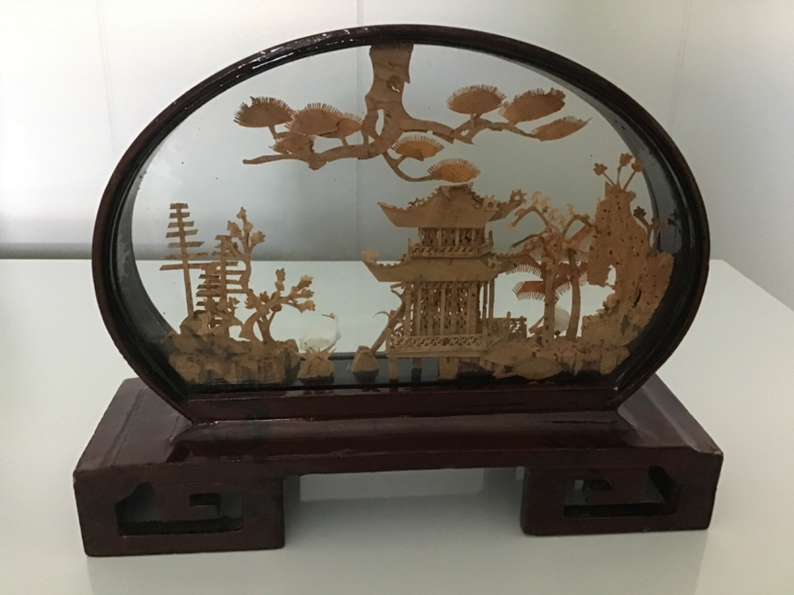 VINTAGE-FUJIAN HAND CARVED CORK DIORAMA ART GLASS WOOD FRAMED PICTURE