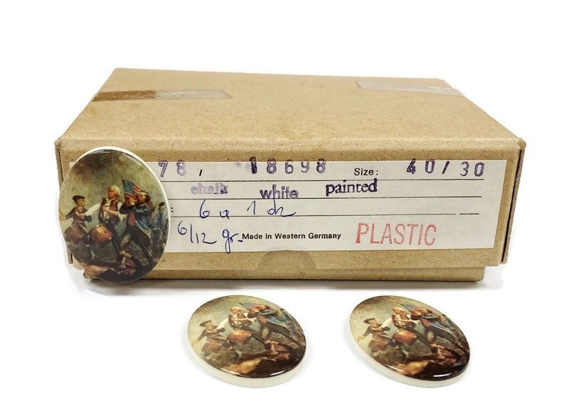3 Vintage “Spirit of 1776” Fife & Drum Corps 40x30mm. Oval Acrylic Cameos L534