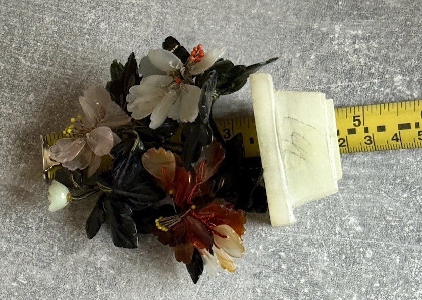 Vintage Chinese Jade Carnelian Quartz Flowers Tree Jade Pot
