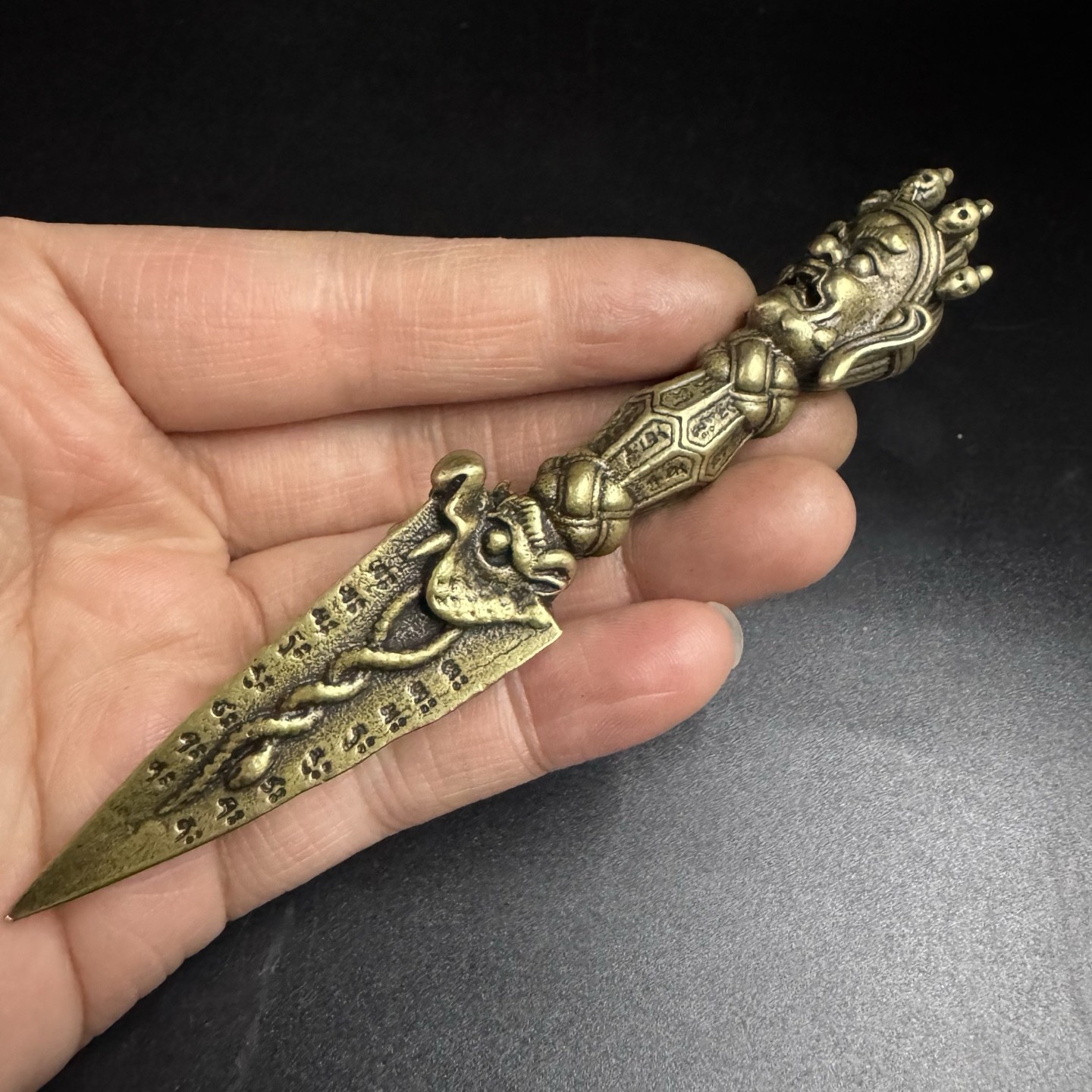 Brass Vajra Pestle Pendant Vintage Tibetan Dagger Amulet Men’s Copper Decor