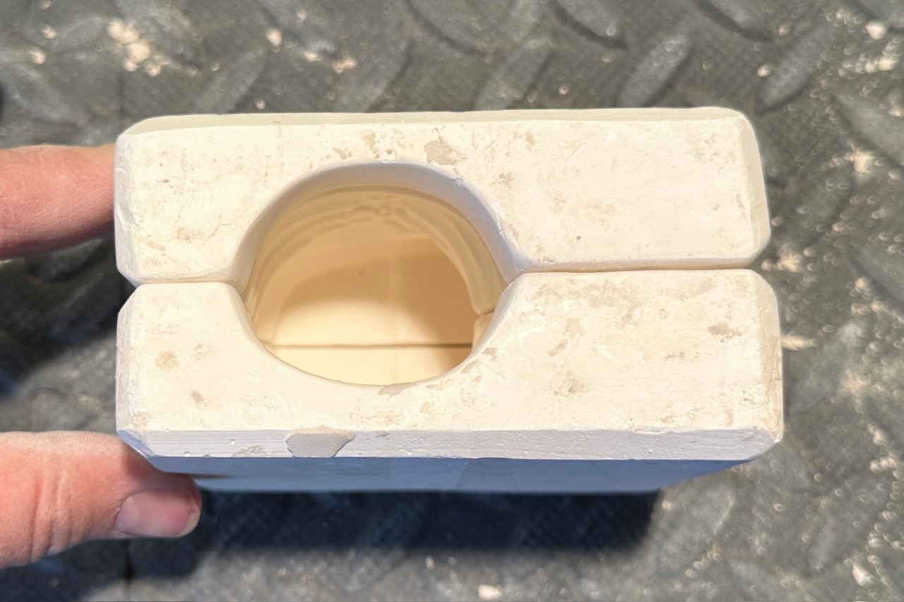 Weaver 218 Santa Boot 2-1/4″H Ceramic Mold