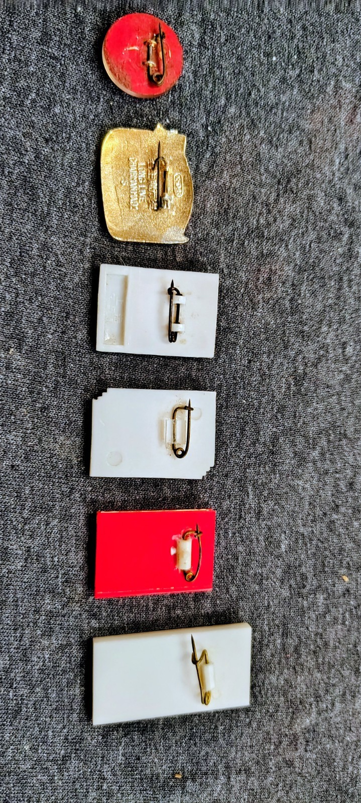 Chinese Chairman Mao Zedong Badge & Lapel Pins Lot of 6 Gold-Tone Red/White