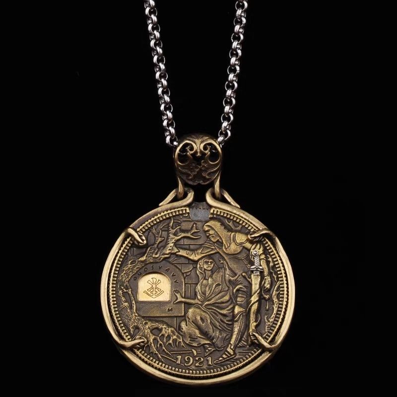 1921 Holy Grail Knight Coin Necklace Movable 机关 Antique Silver Plated Copper