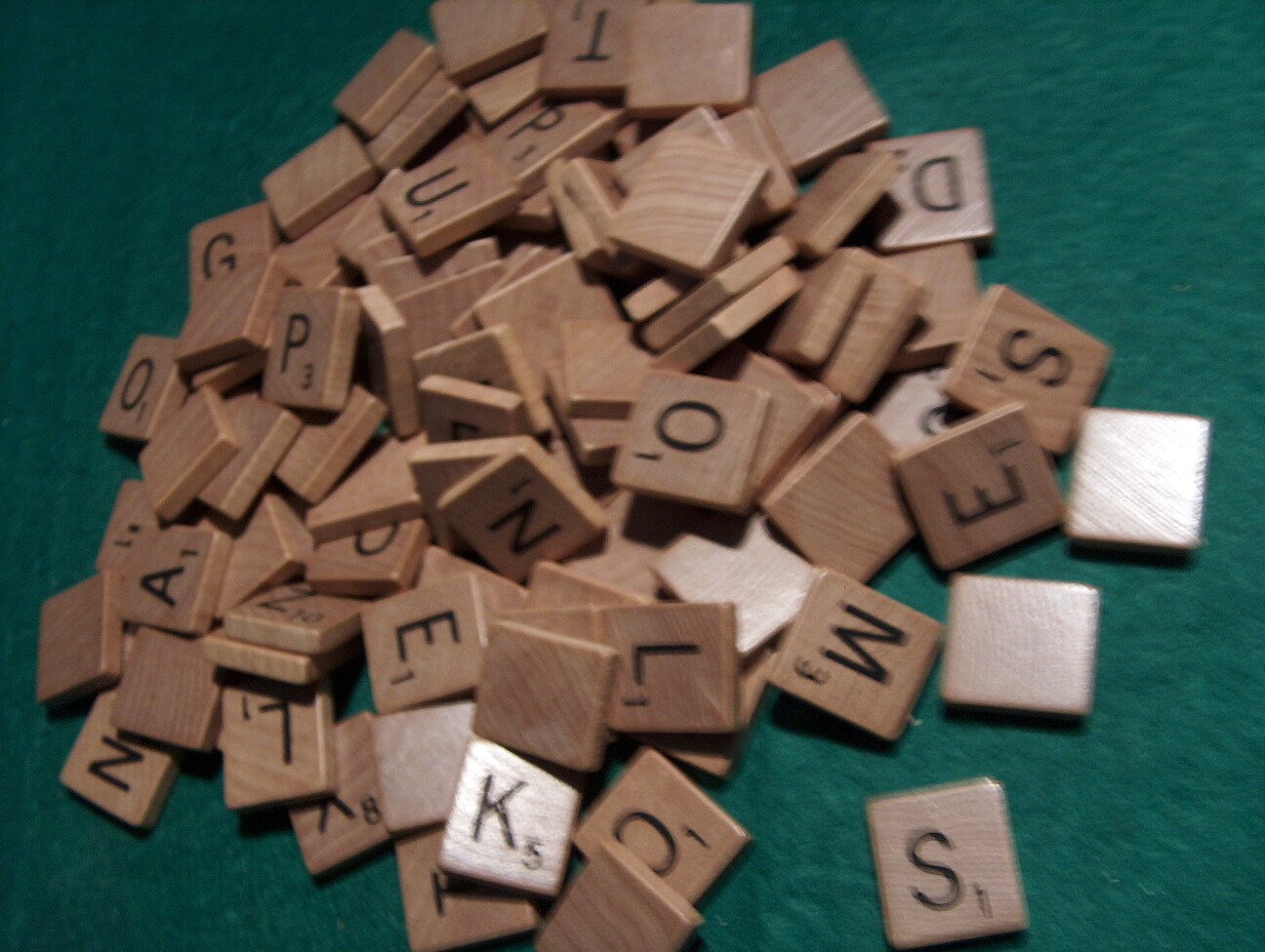 Set 100 GENUINE authentic SCRABBLE BOARD GAME LETTER TILES Darkened Dark