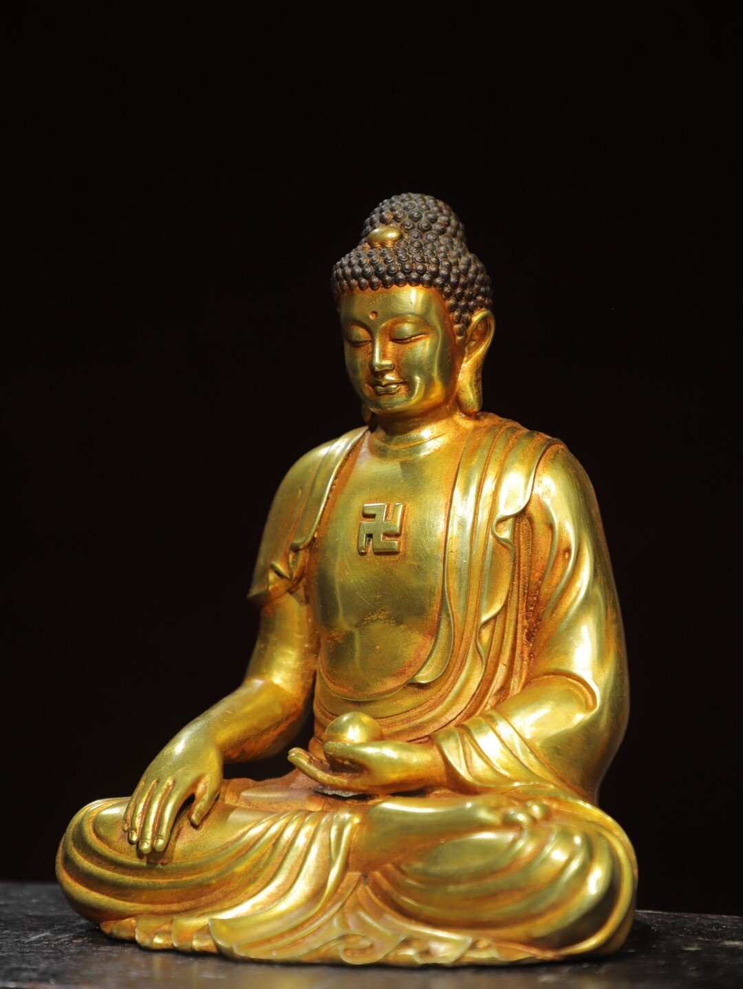 Bronze gilded statue of Amitabha Buddha Buddha statue