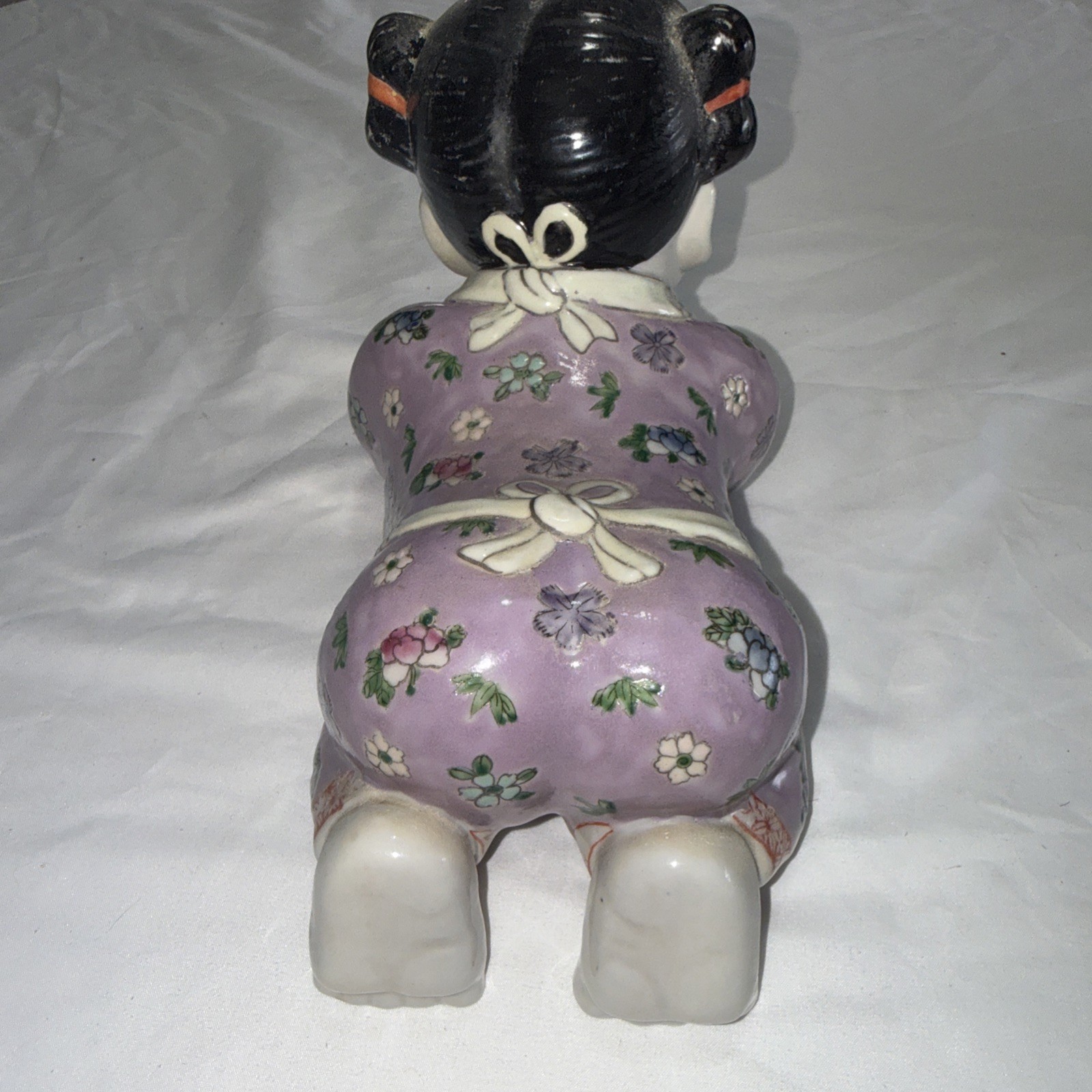 Vintage Chinese Porcelain Pillow 10” long figurine