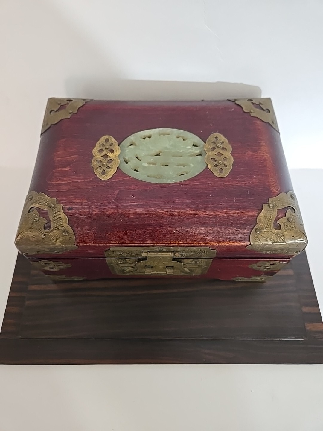 Jewelry Box Wooden Brass Accents Shangai Jade Detail VTG