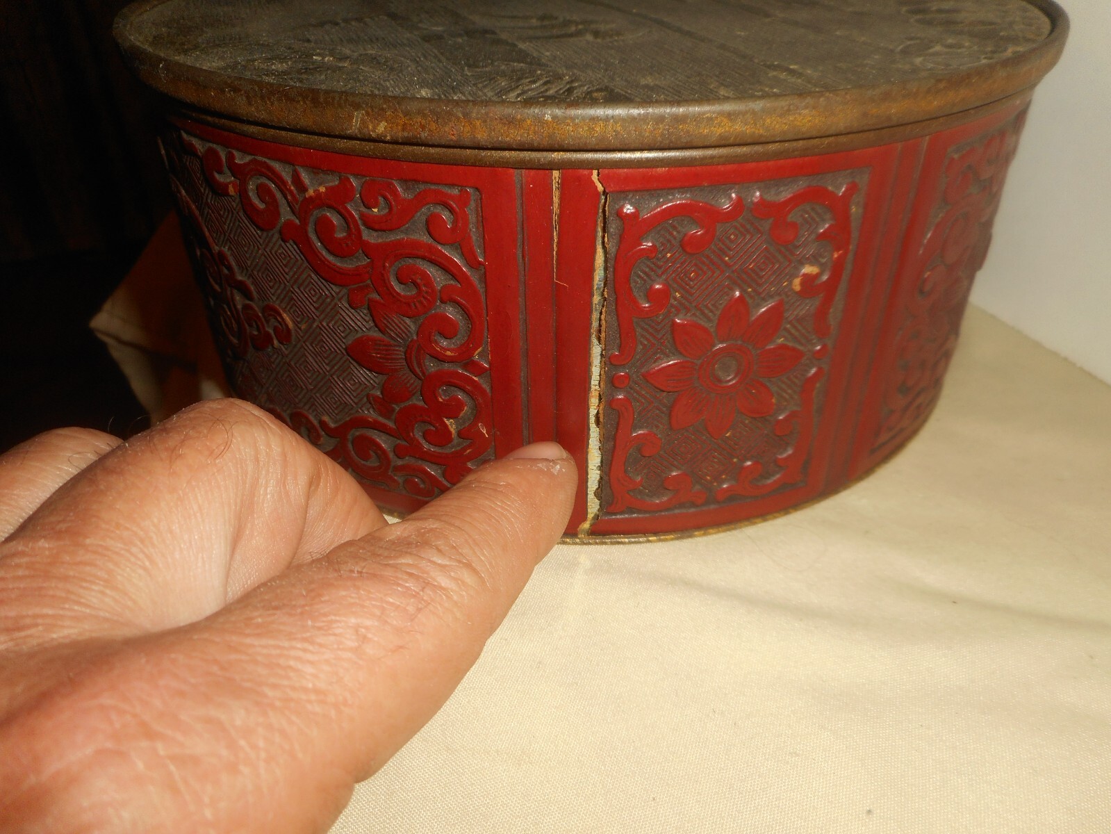 Vintage CHINESE DRAGON Silver Metal Repousse Tin Box Top Cinnabar Style Wrapper