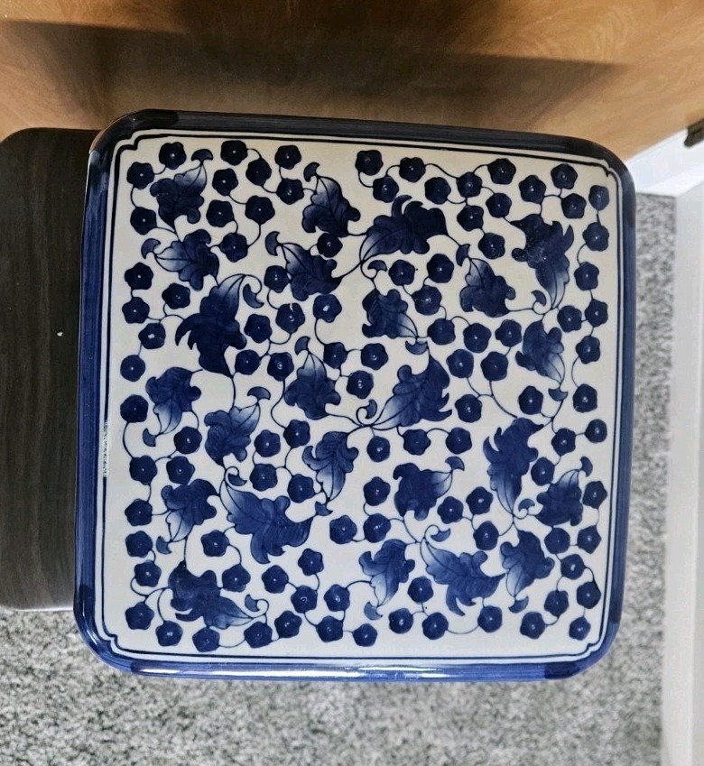 Beautiful Hand Painted Blue & White Chinoiserie Garden Stool Plant Stand Rare