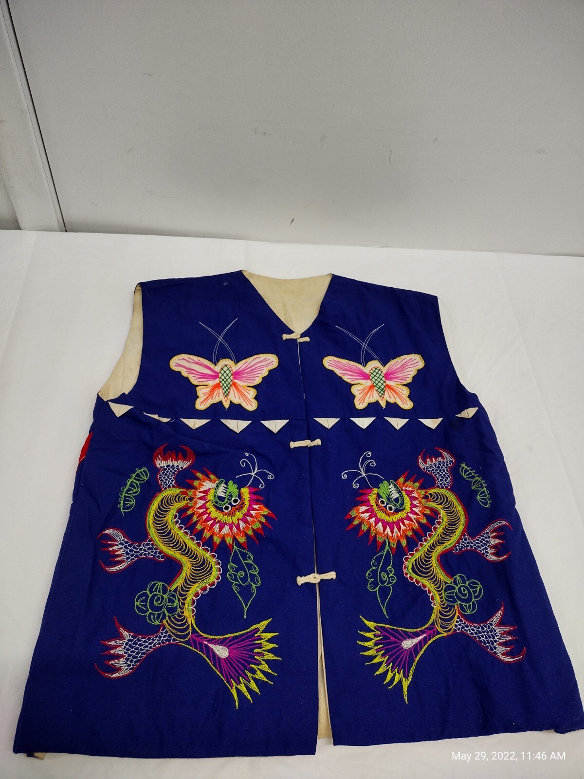 Chinese bai jia bei Vest Folk Art Dragons butterflies frogs And Pandas Size L