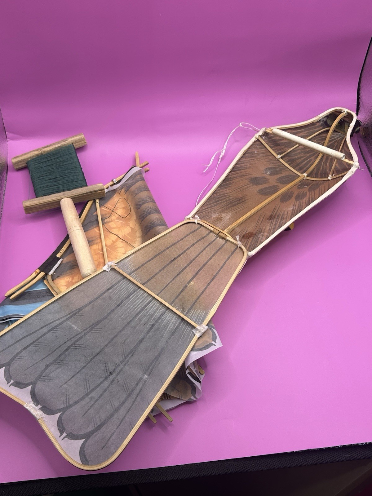 Vintage Chinese Silk & Bamboo Eagle Bird of Prey Kite with Box 36″ wingspan Rare