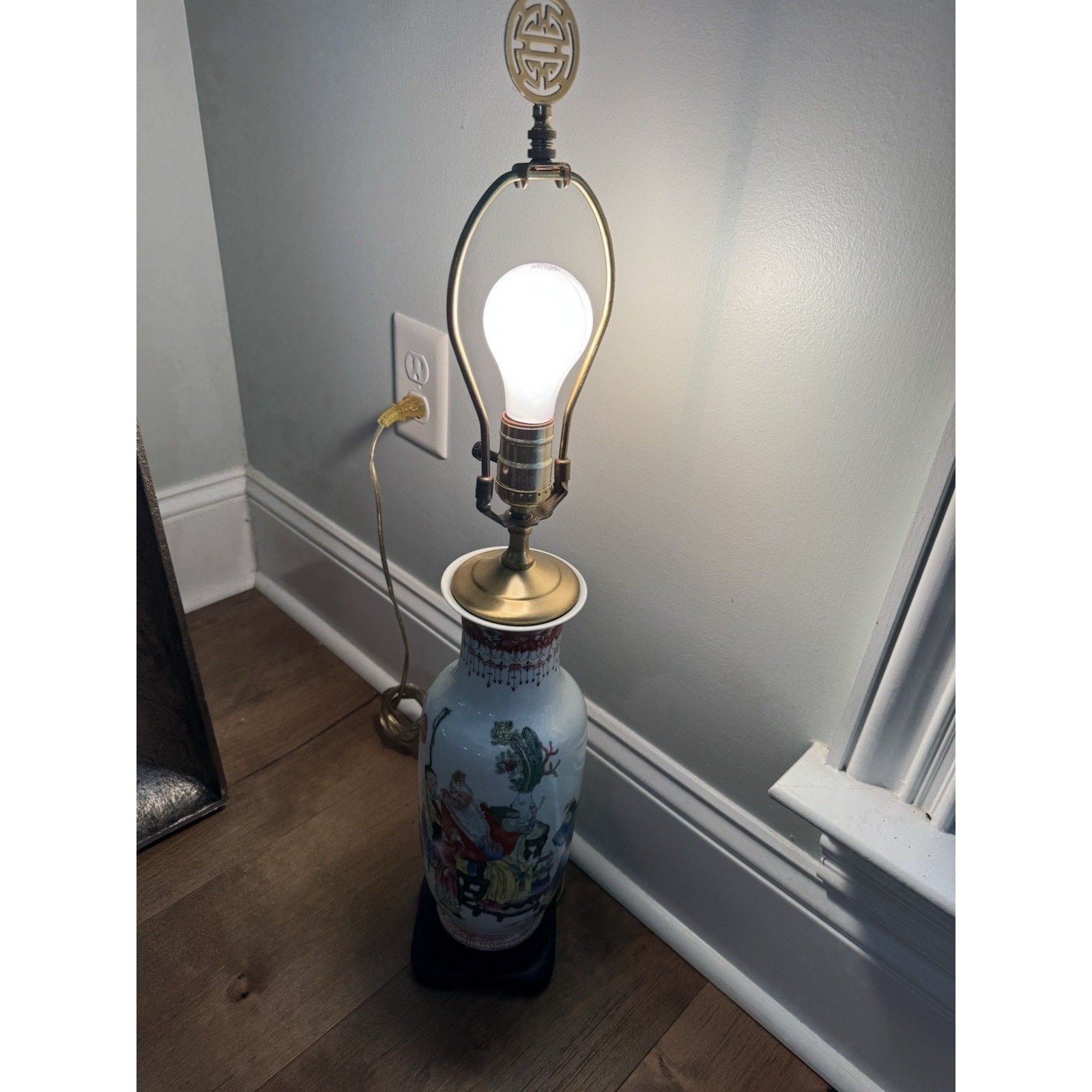 Vintage Chinese Porcelain Vase Lamp Shou Xing 28” Famille Rose Characters