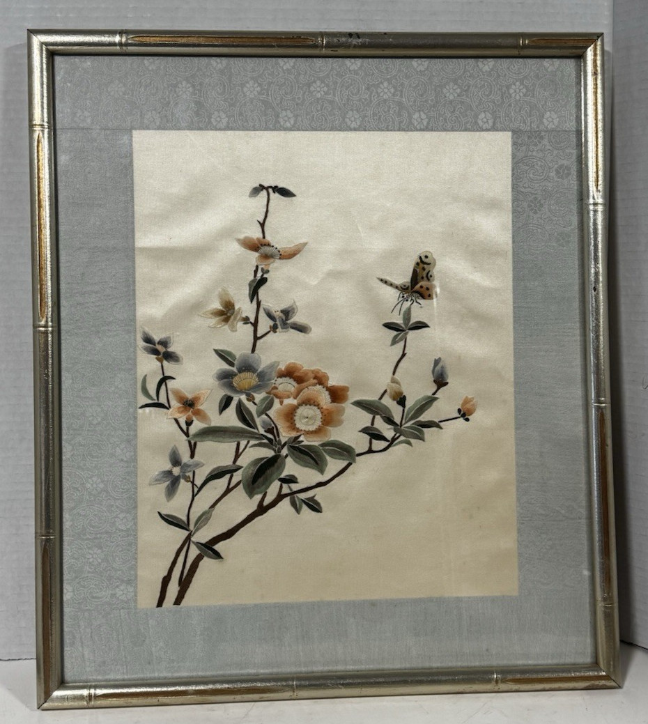 Pair Set Vintage Chinese Asian Embroidered Silk Framed Birds / Butterfly Floral
