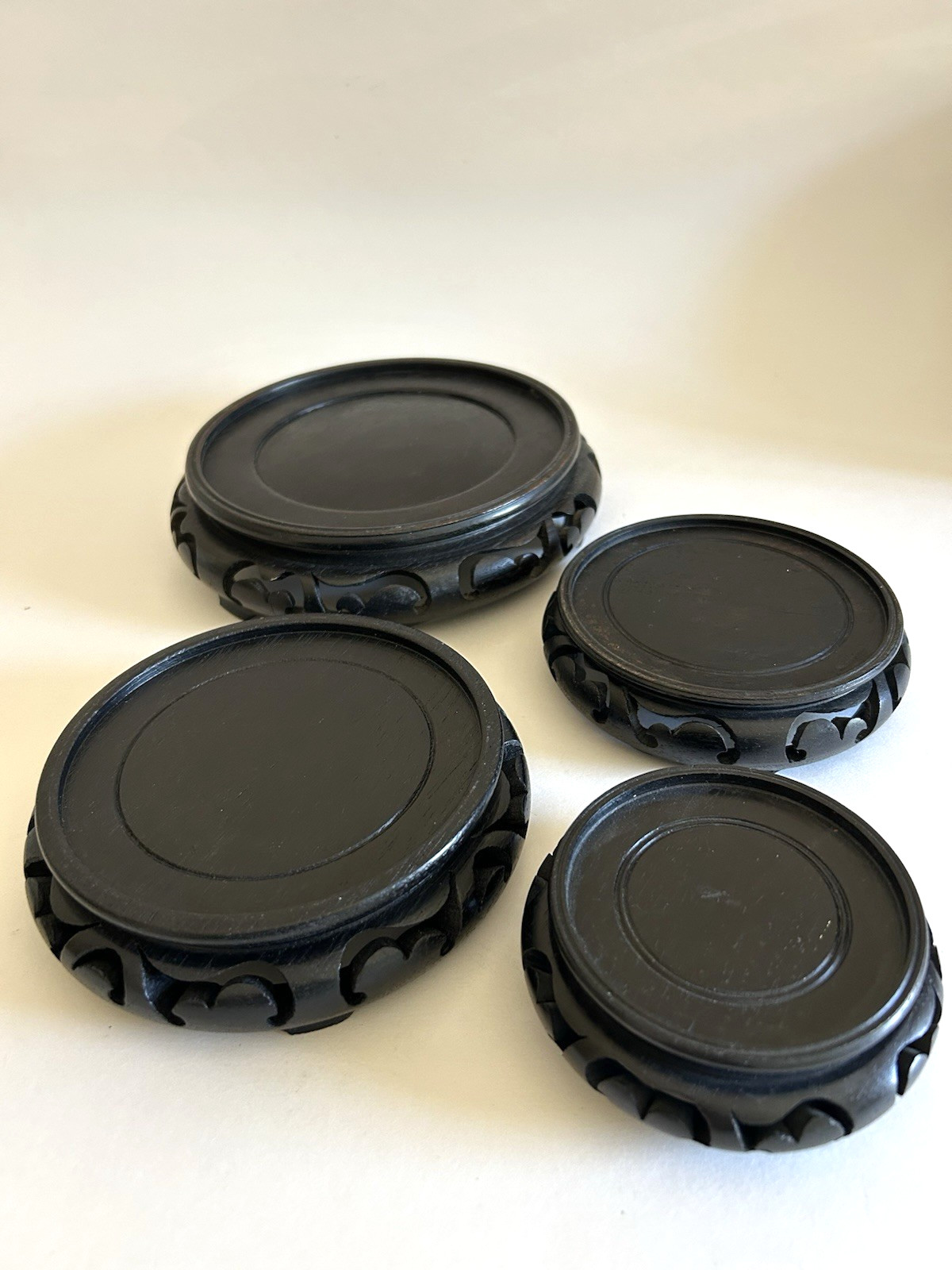 Set (4) Vtg Chinese Hand Carved Wooden Round Display Stands 3″, 4″, 4.5″, 5.75″