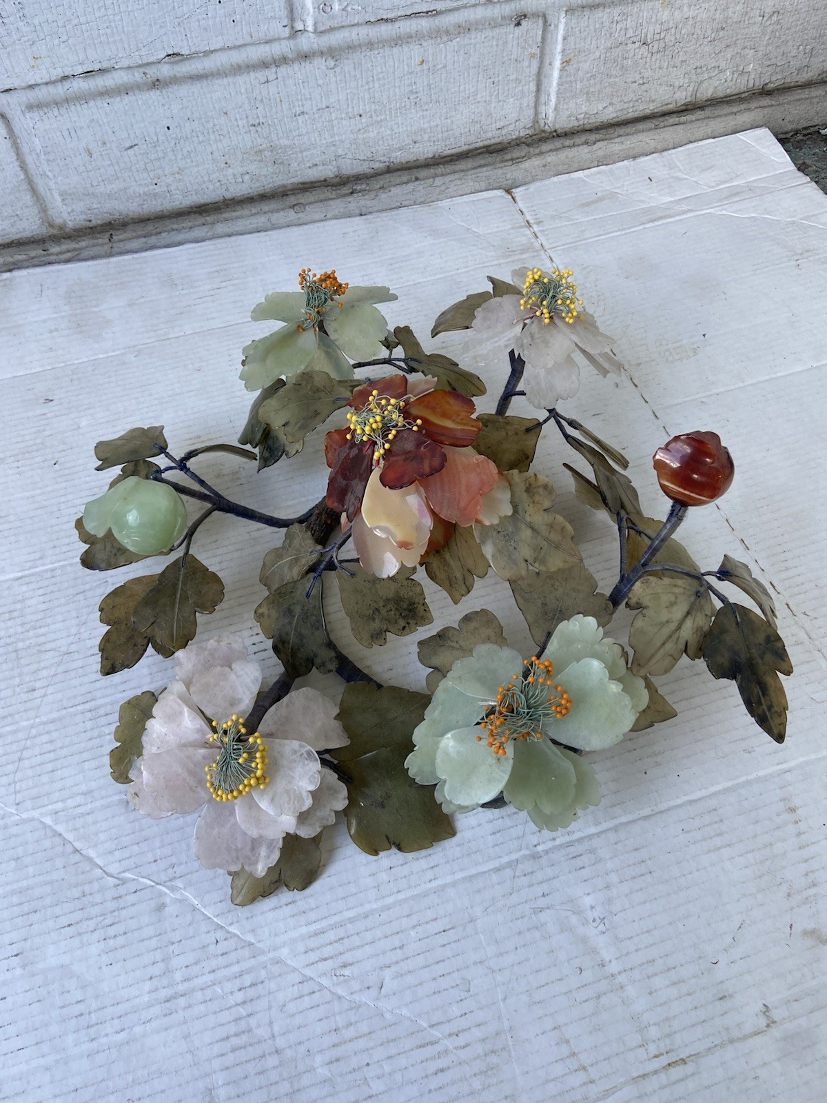 VTG Carved Jade & Gemstone Leaves Flowering Plant, Great Condition 18” diameter.