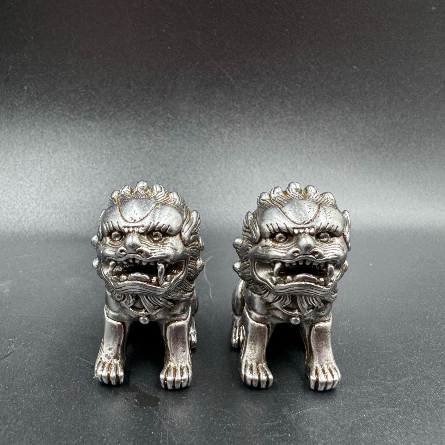 Pair Silver Tone Metal Chinese Foo Dog Lion Mini Statues Feng Shui Protection