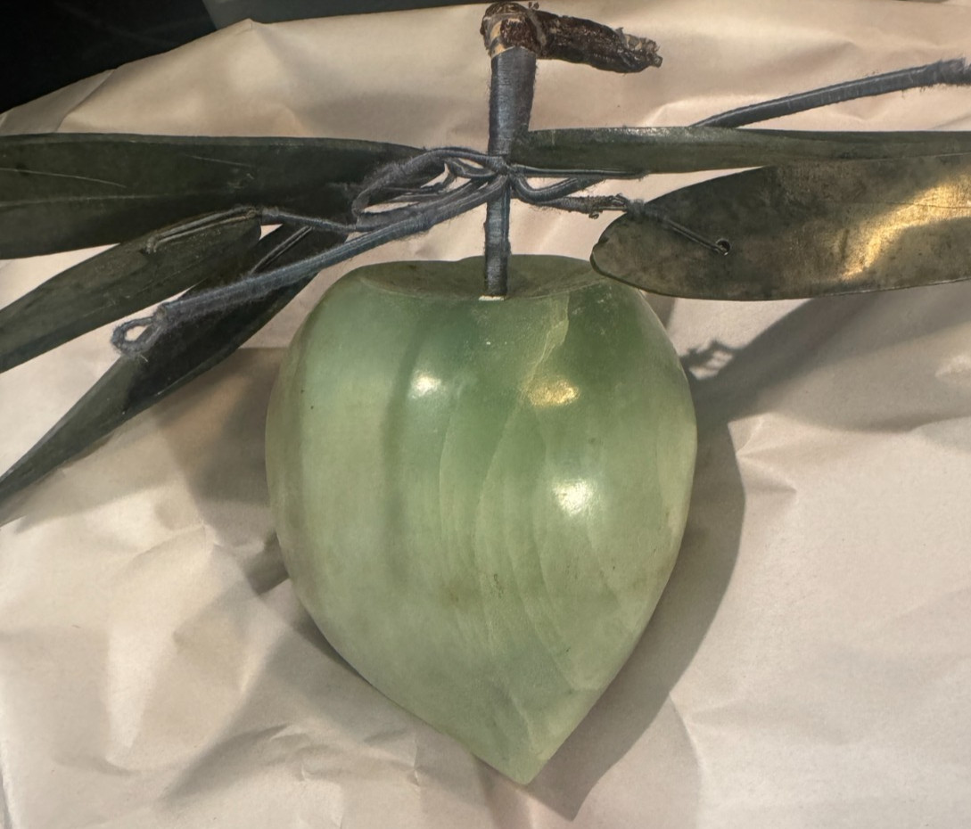 Vtg 5″ Asian Carved Green Jade Peach/Plum with Leaves Hard Stone READ