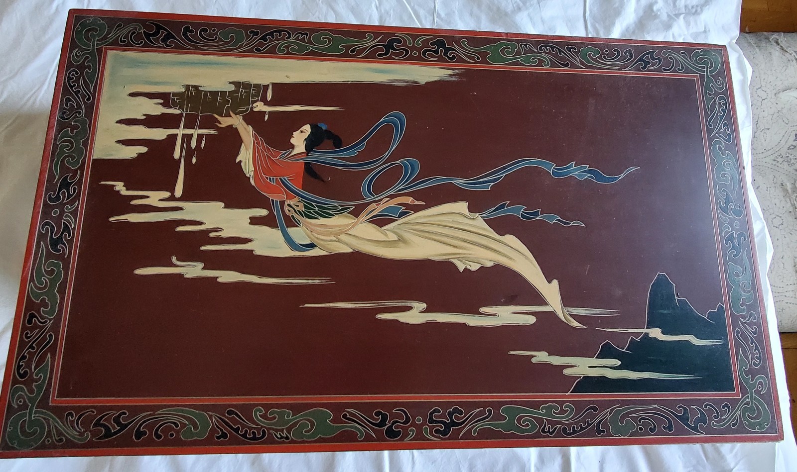 Vintage Chinese lap desk- brown in excellent condition