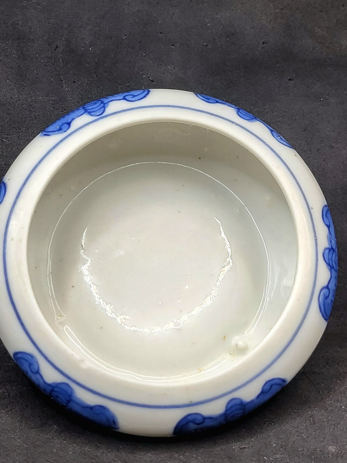 Vintage Blue & White Porcelain Trinket Box Asian Landscape Scene Lidded Dish 2″