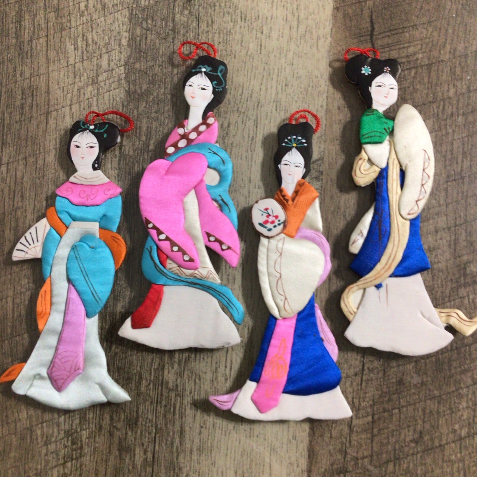 Lillian Vernon Silk Chinese Ladies Ornaments Asian Oriental Set of 4 Vintage
