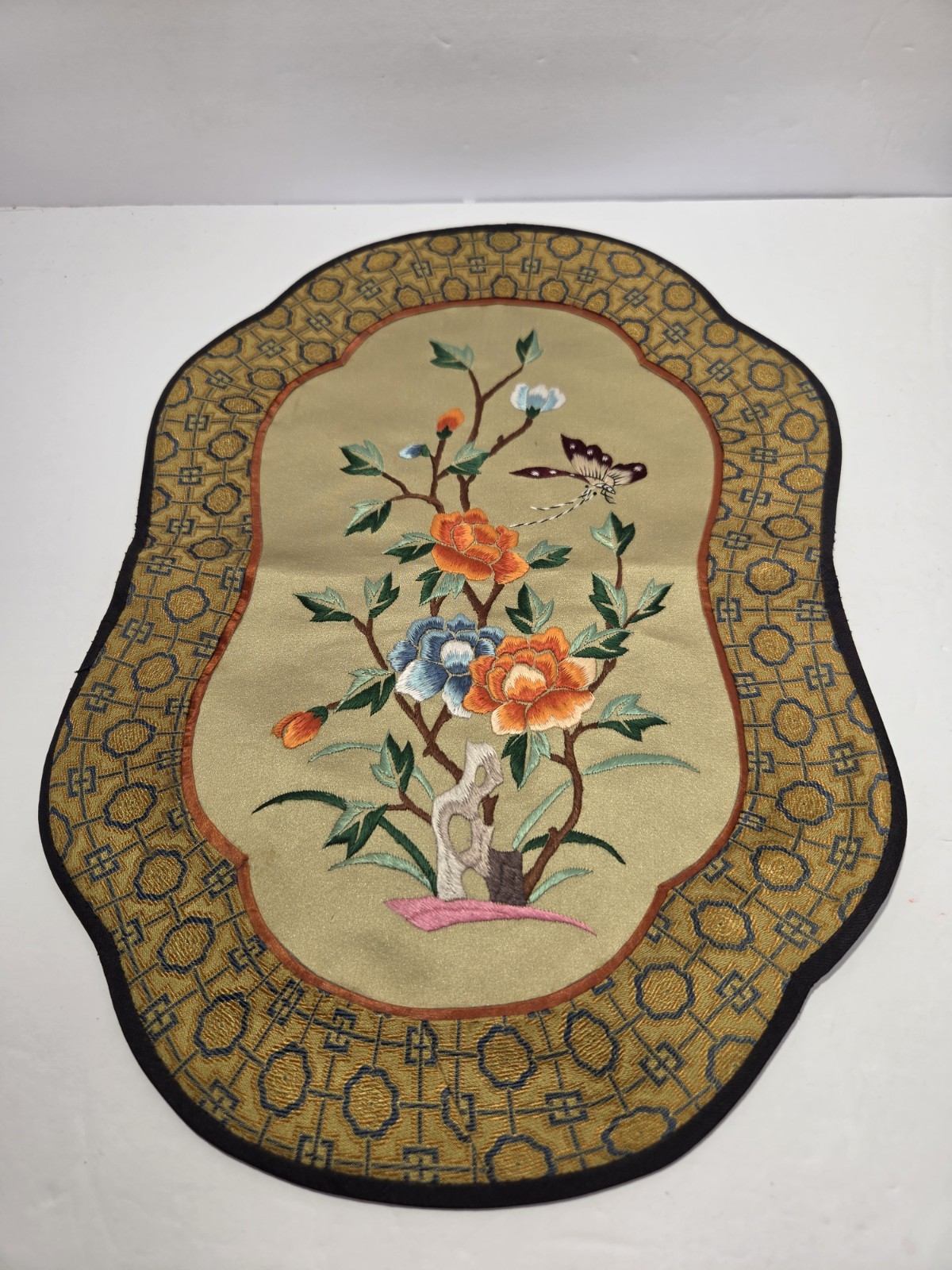 Vtg Chinese Silk Mats & Runner Embroidered Butterfly Flower Asian Table Decor