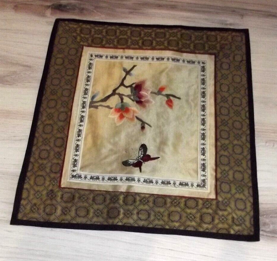 Vtg Panel Front Butterfly Flowers Chinese Silk Hand Embroidery 10″ Square B18