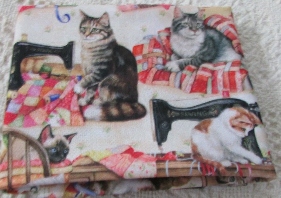 Cotton Quilt Sew Fabric ROBERT KAUFMAN SEWING BUDDIES CAT KITTENS SINGER 1/2 YD