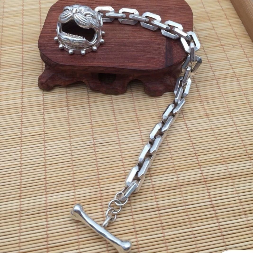 Silver Plated Alloy Men Bracelet Dog Head Bite Bone Punk Style Fashion Jewelry