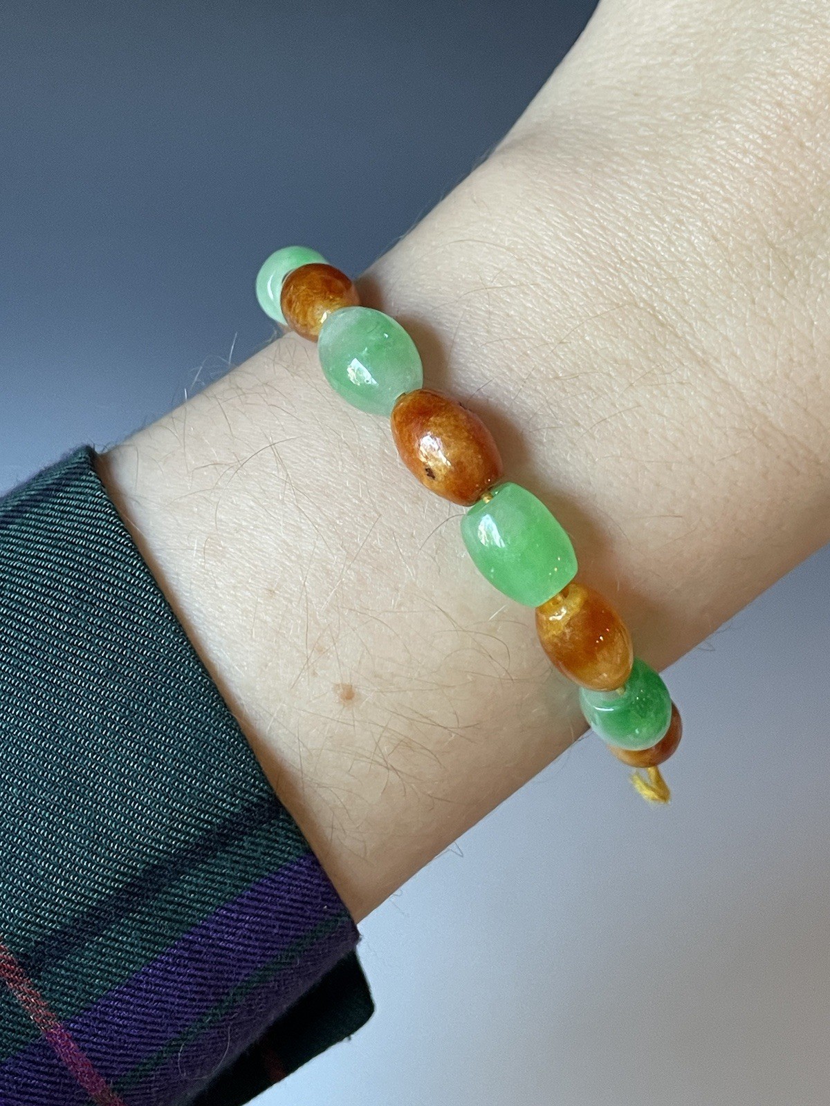20th C. Chinese Carved Jade & Carnelian Agate Stone Beaded Bracelet
