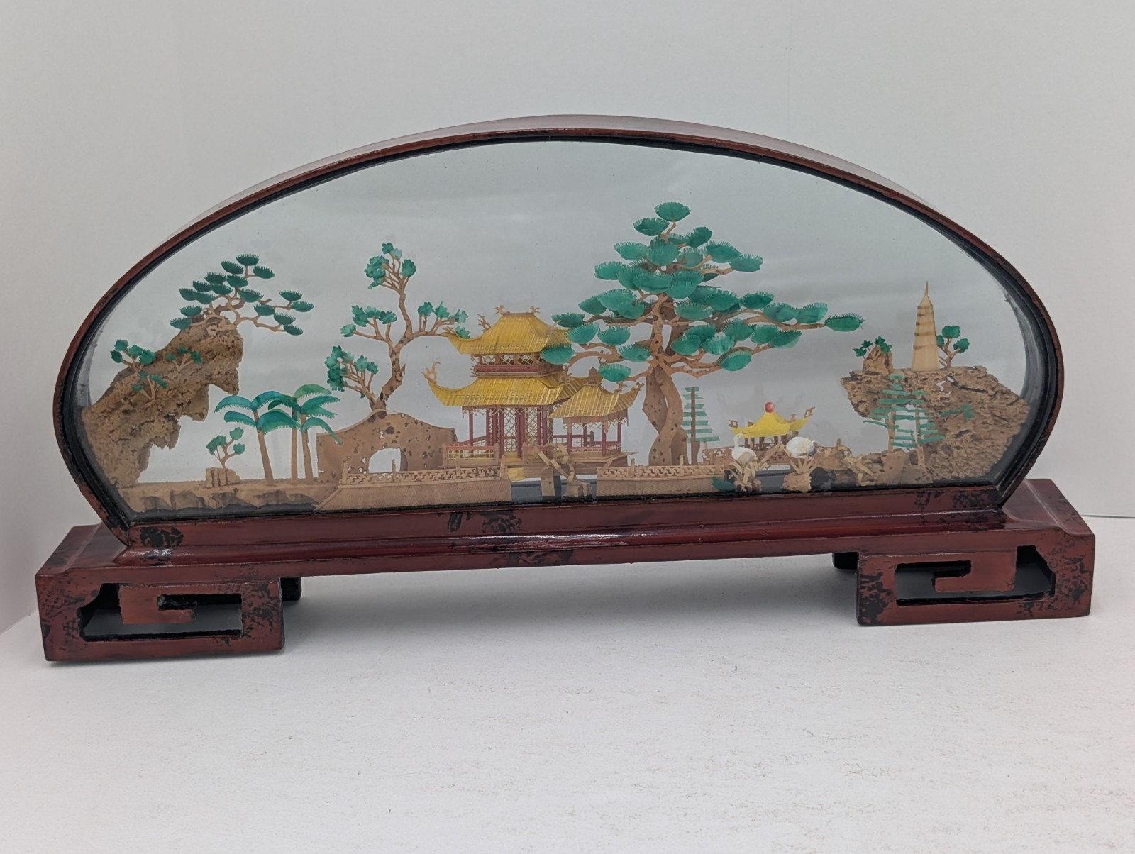 Vintage Oval Chinese/Asian Cork Art Hand Made Lacquered Wood With Glass 14x7x2