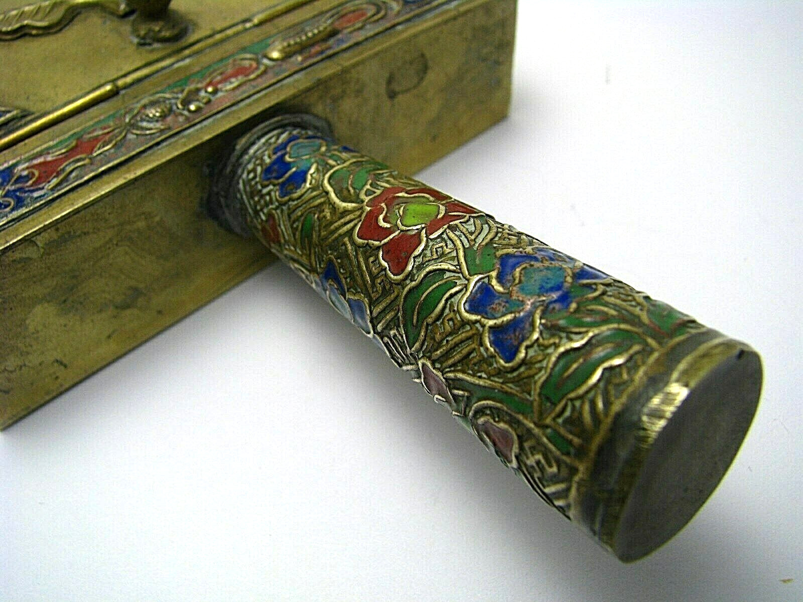 CLOISONNE ENAMEL BRASS TRAY ASHTRAY BOX SILENT BUTLER w/ CORAL Asia China c1900s