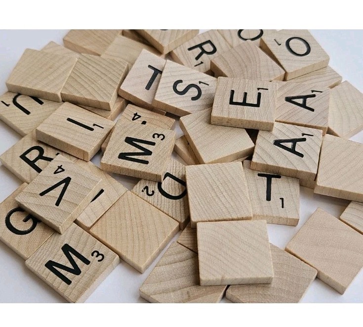 Lot of 1800 VINTAGE Scrabble Wooden Game Letter Tiles Craft Jewelry FREE Ship