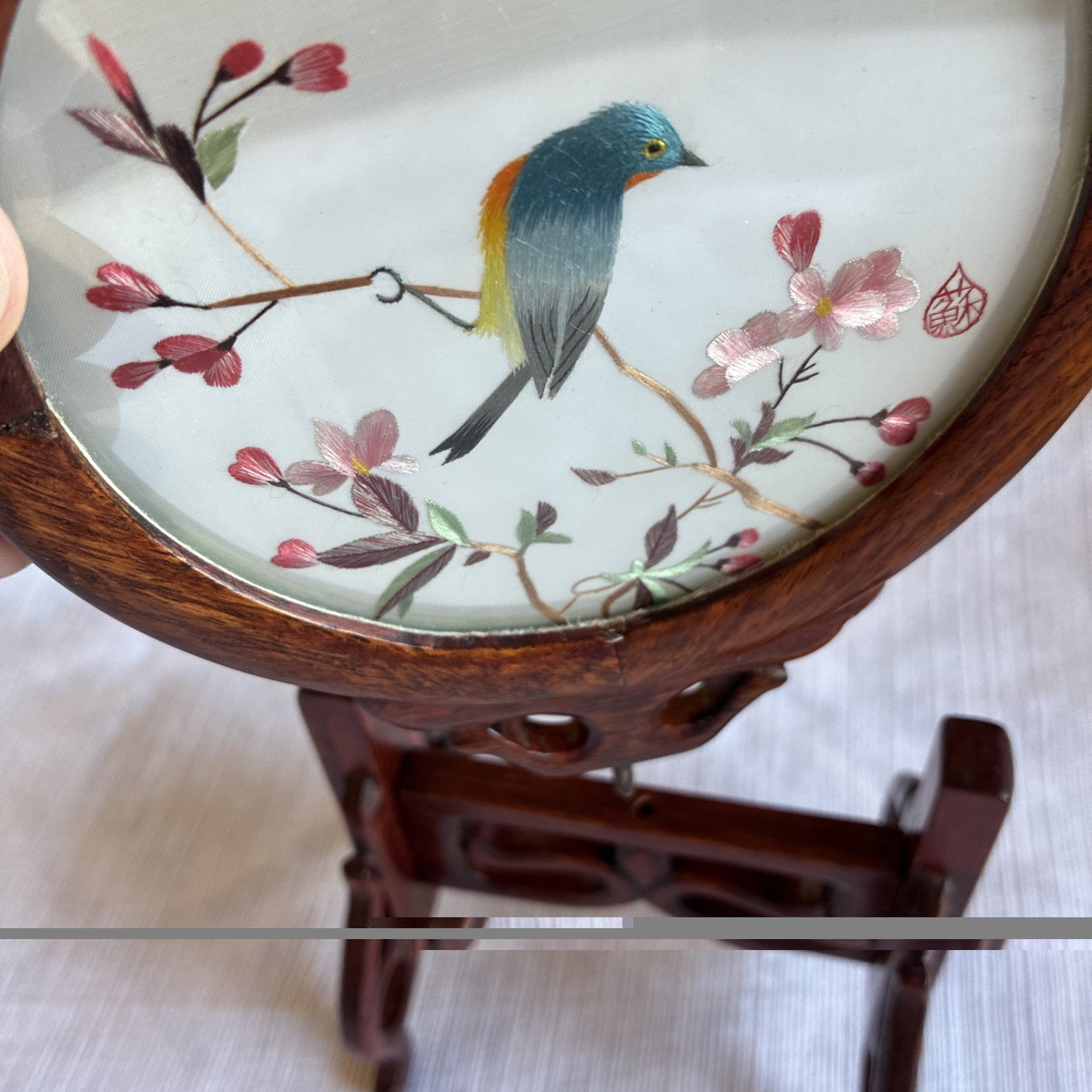 VNTG Chinese Silk Double Sided Embroidery Songbird Round Table Screen Wood/4.5”
