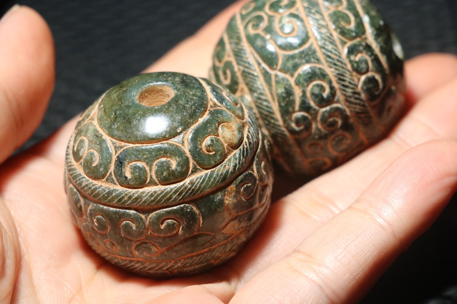 Pair of Chinese Hetian Old JADE Linking Fortune Large Ball Sphere Treasure 40MM