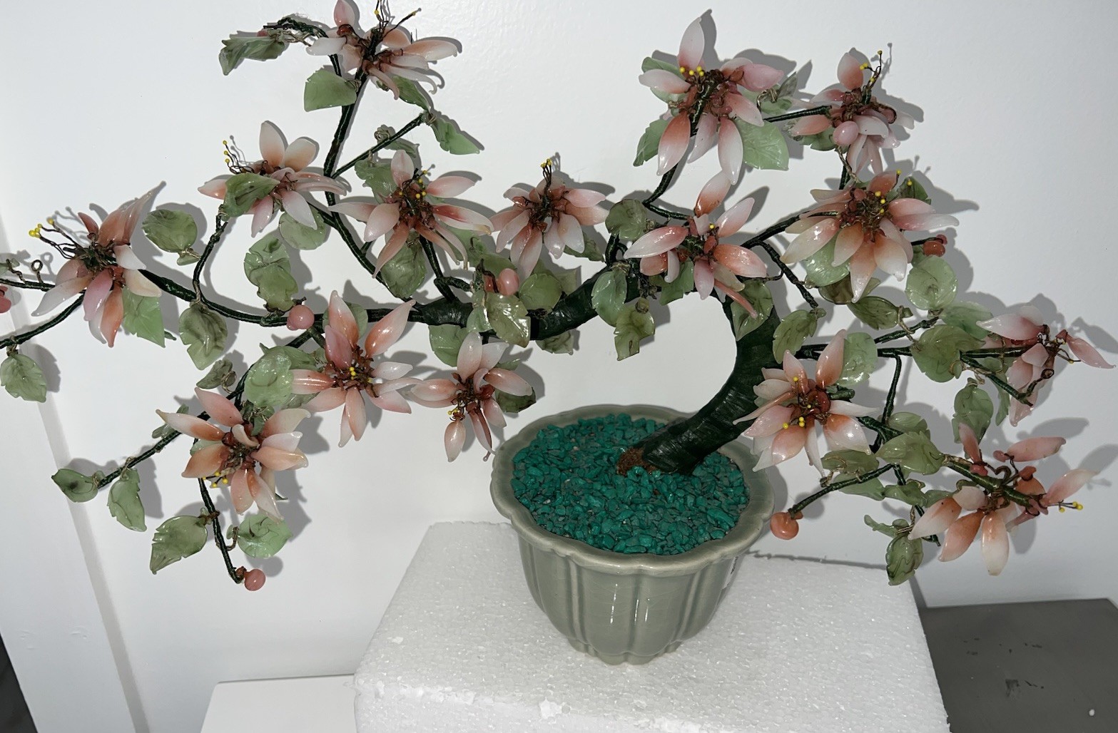 (…-6)Jade Like Flower Pink Glass Asian Bonsai Tree Leaves Missing And Damage.