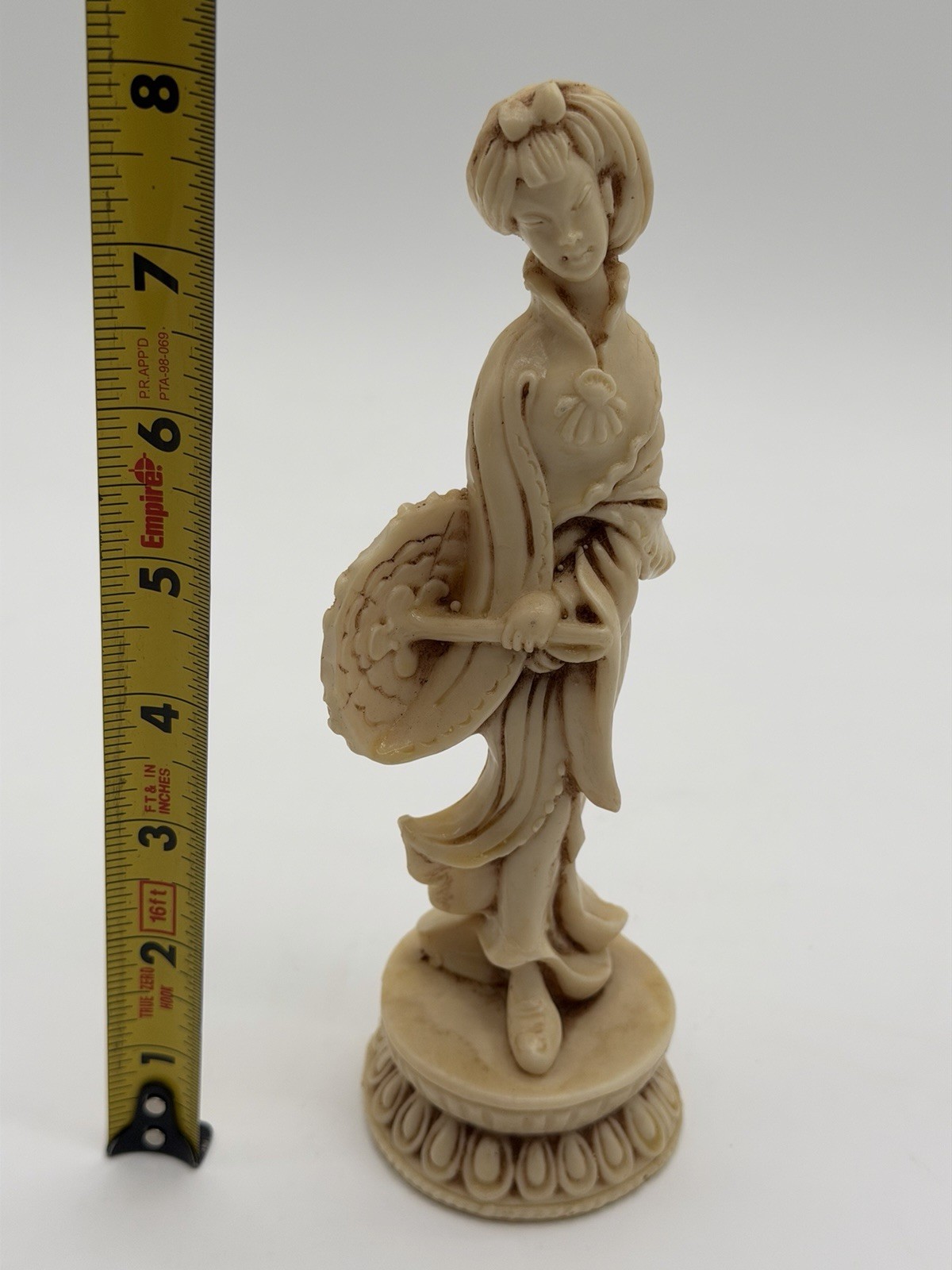 VTG Mid Century Italian Alabaster Resin Geisha Girl Sculpture Figurine 8”