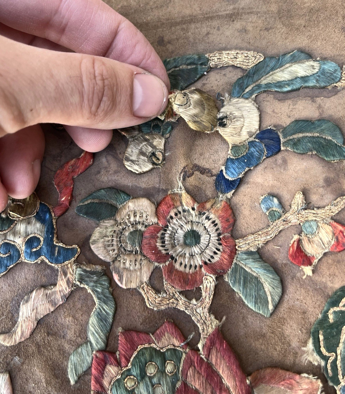 Antique Chinese Asian Leather Embroidered Silk Roundel Art Panel 15″ Qing Floral