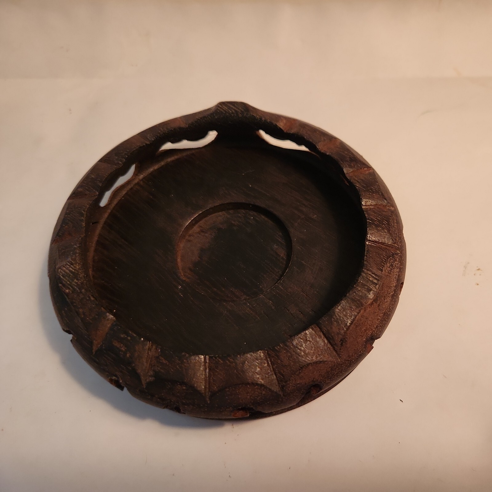 CHINESE ASIAN TEAK WOOD COLOR ROUND PLANT VASE STAND 4.5″, 3.75″ INSET 3TAB M-4