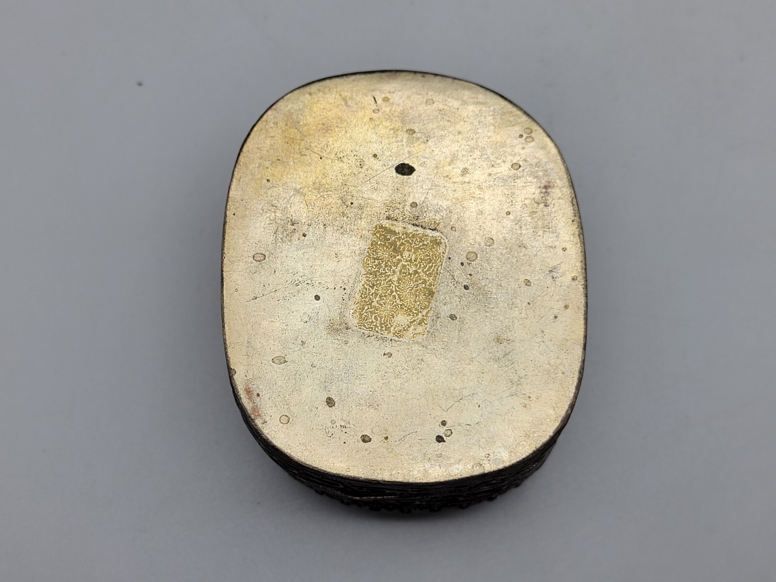 Three Chinese porcelain lid sliver trinket box
