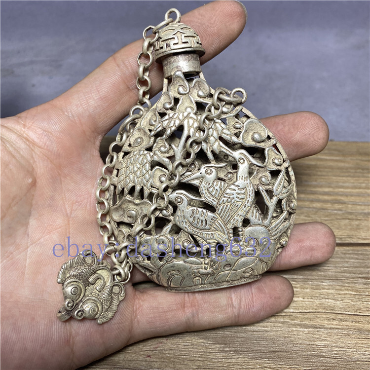 Collection Chinese Hollowed Flowers Bird Statue Sachet Pendant