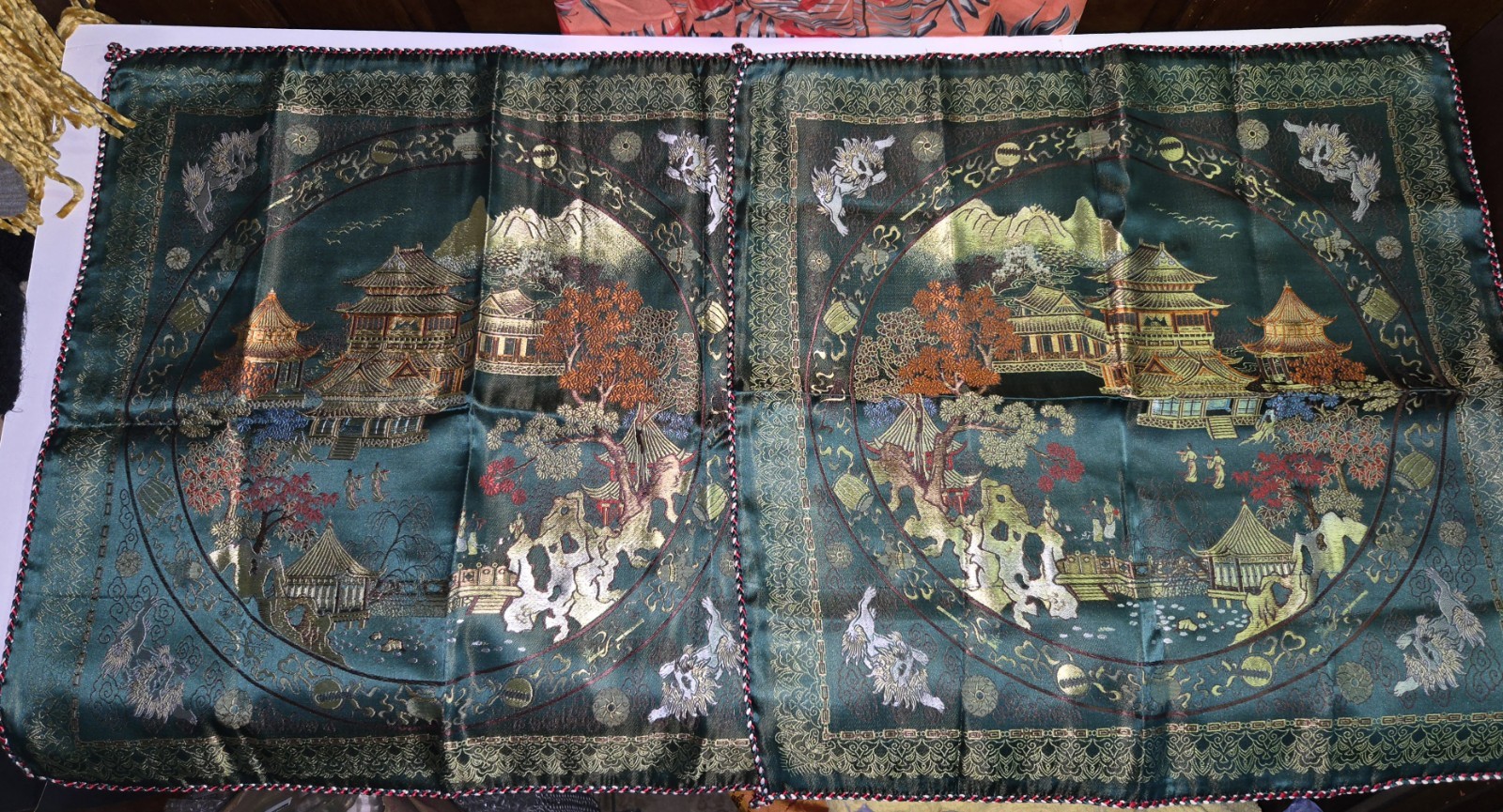 SET OF 2 Vintage Chinese Silk Brocade Pillow Covers – Vert GREEN Landscape 21″