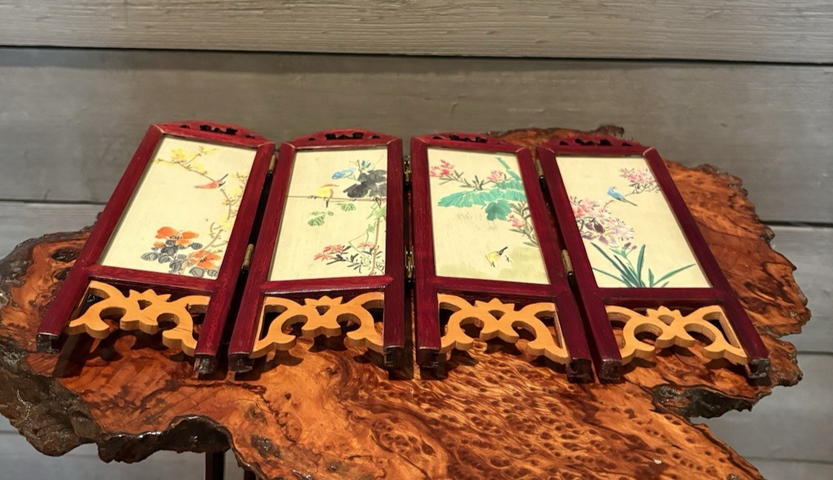 Vintage Chinese Oriental Mini Small Four Panel Table Screen Used
