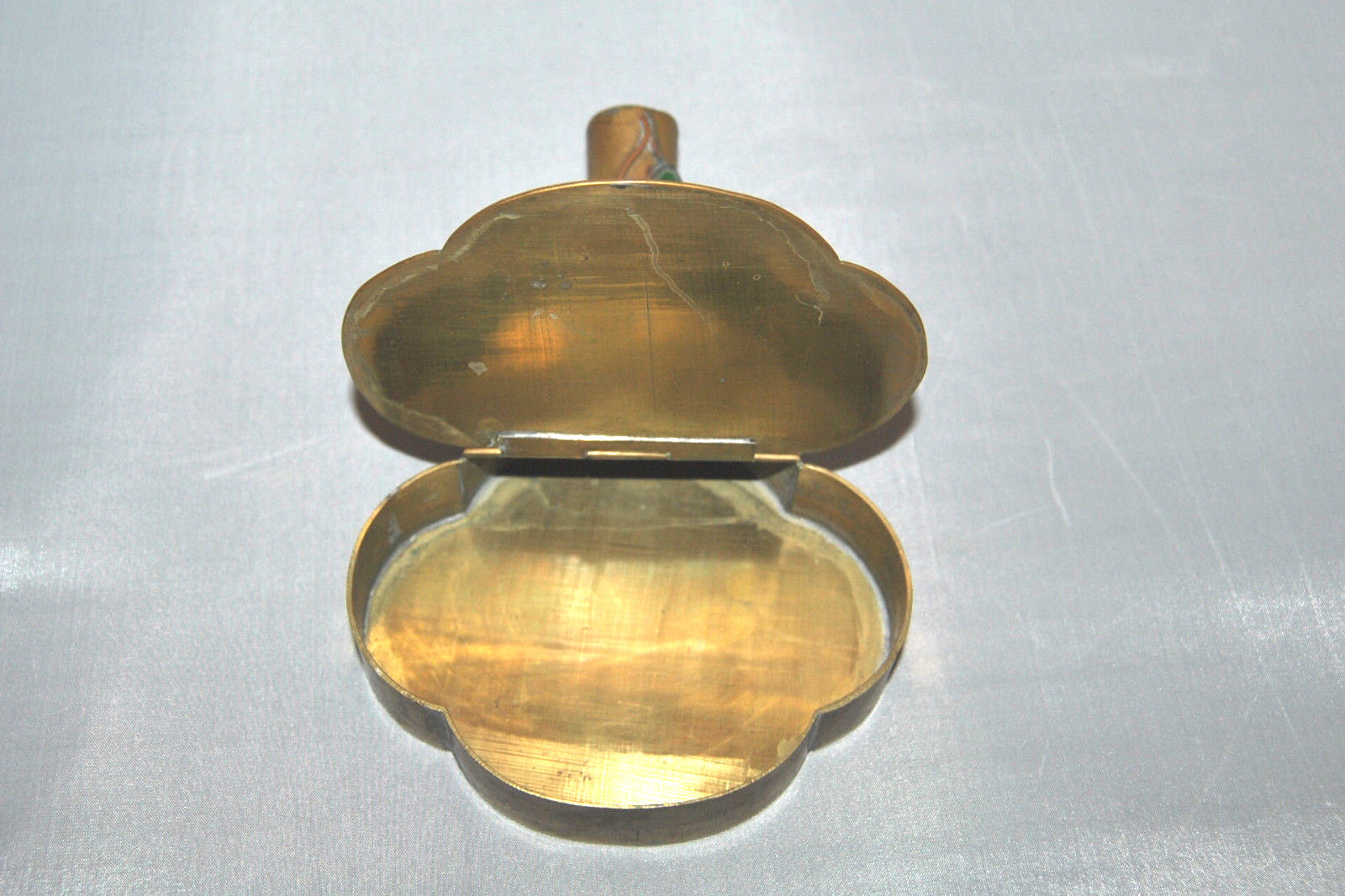 ANTIQUE VINTAGE CHINESE BRASS FAUX GEMSTONE COAL SILK IRON