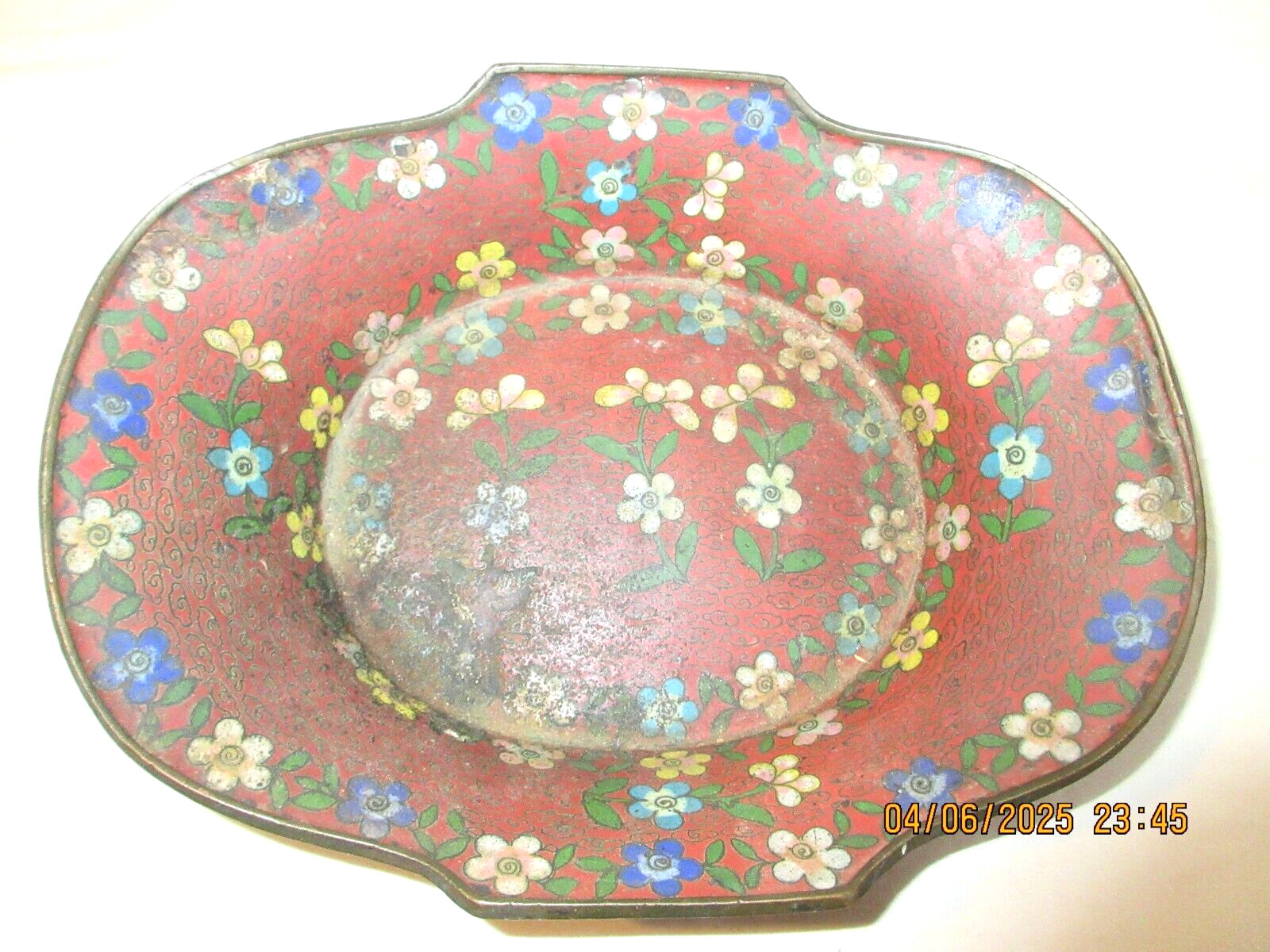 ANTIQUE~RARE STYLE IN CHINESE CLOISONNE~ FLORAL PATTERN BOWL~9 3/8″ X 7 3/8″