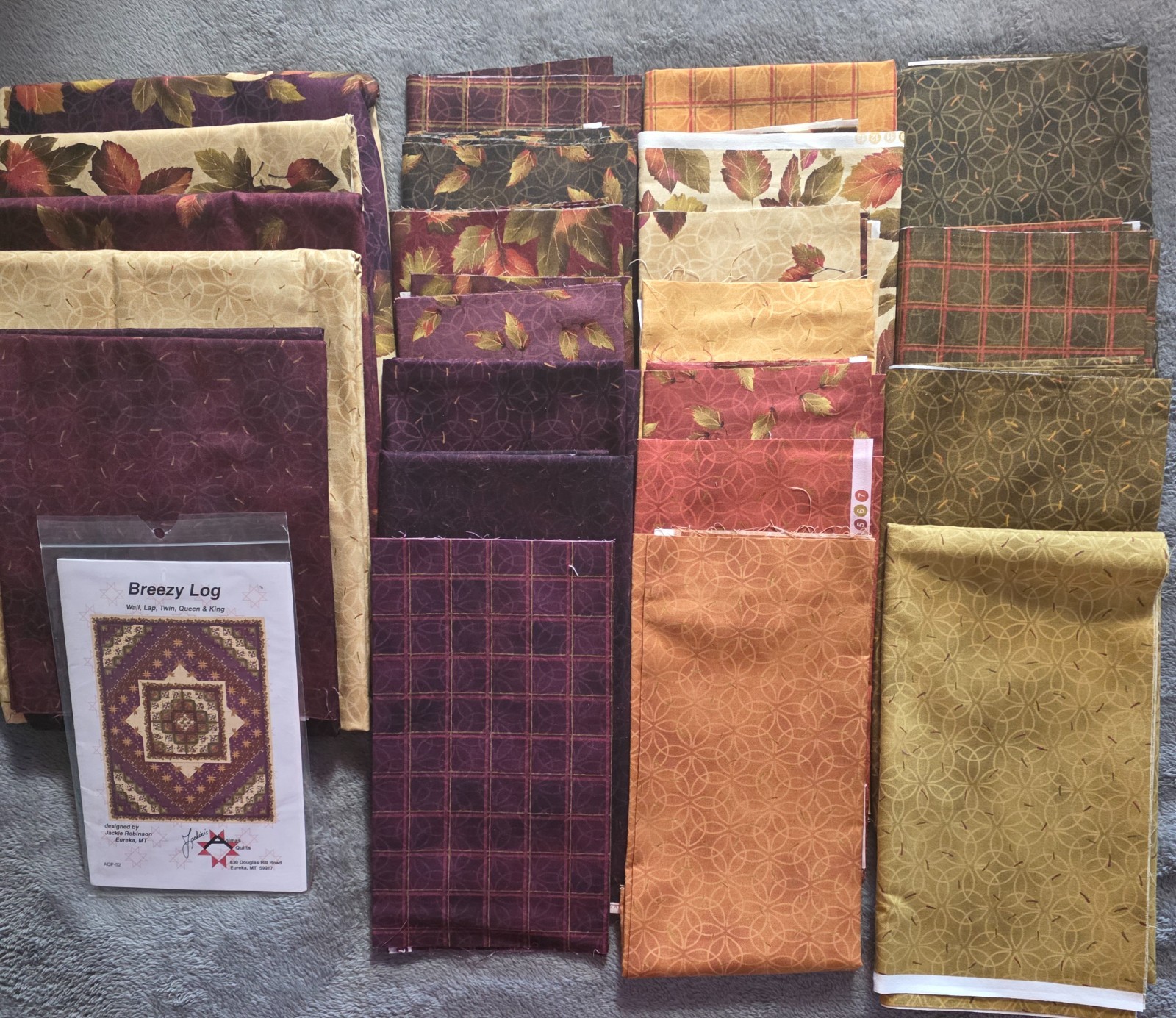 BREEZY LOG QUEEN SIZED QUILT KIT, ANIMAS QUILTS 2007, NEW (BACKING NOT INCLUDED)