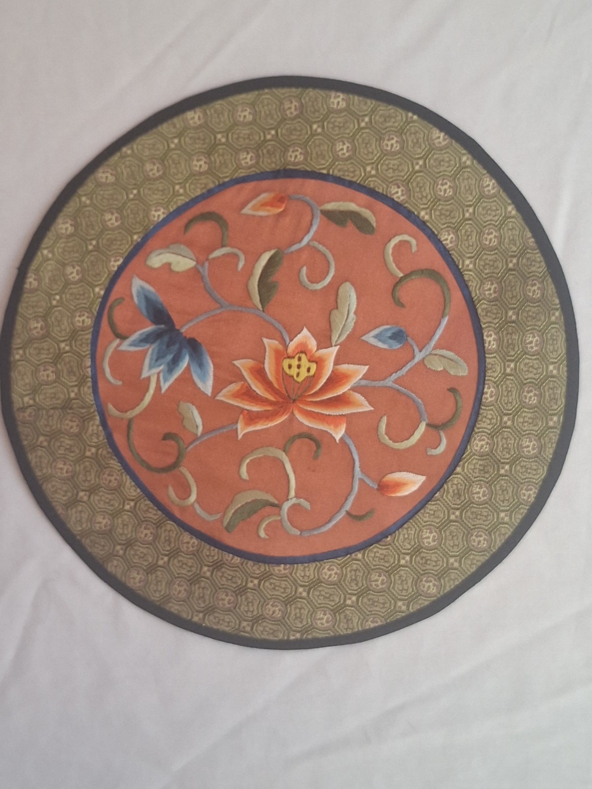 Chinese Silk Embroidered Panel 8″ Round Floral Motif Textile Art Vintage NEW