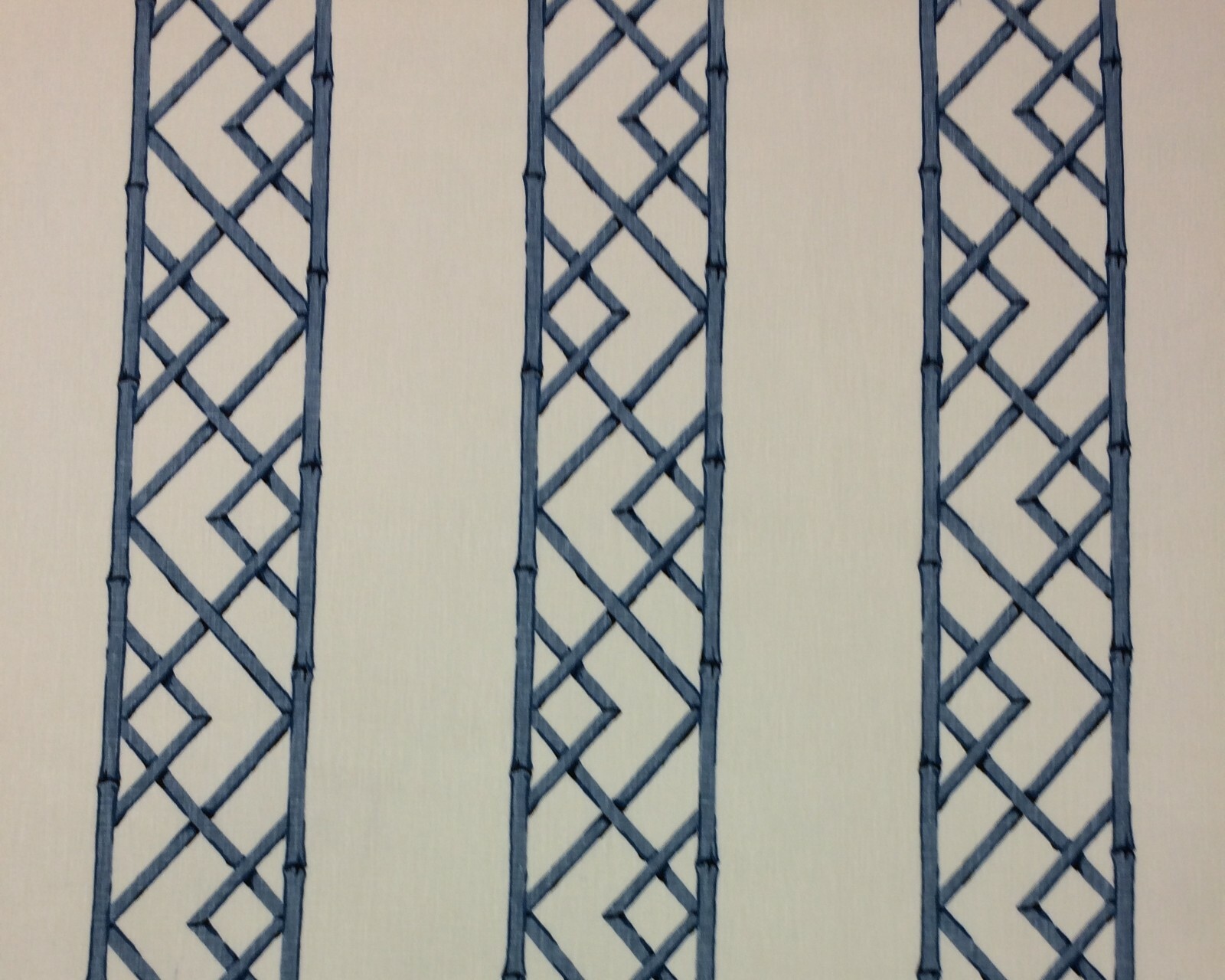 KRAVET LATTICELY ULTRAMARINE BLUE MODERN BAMBOO STRIPED FABRIC 2.75 YARD 54″W